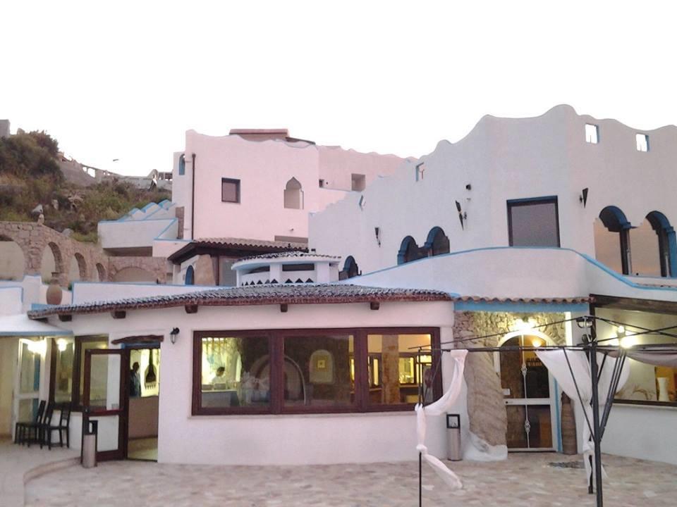 Hotel Dello Gnu San Pasquale Exterior photo